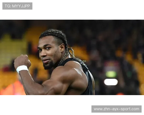 “胡利安·门德斯的精准传球与敏锐视野，成为阿根廷美洲狮队的关键武器”